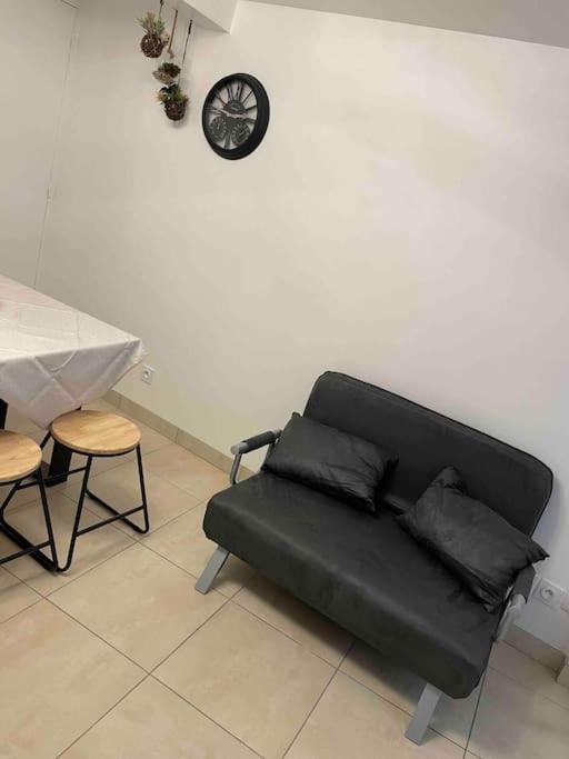 Appartement Le Cocon Balneo à Sens Extérieur photo